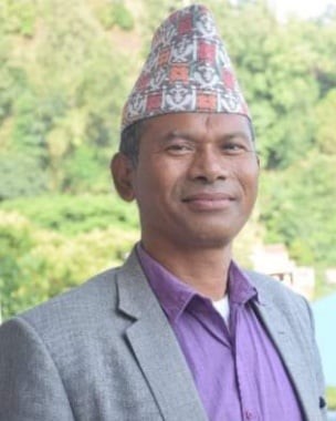 पुच्छर (कविता) -कुष्ण थापा