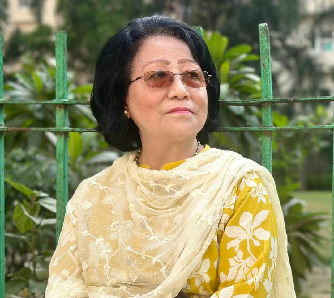 अक्षरहरू (कविता)